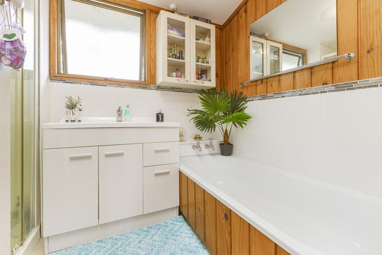 Photo of property in 18 Greenhaven Avenue, Opaheke, Papakura, 2113