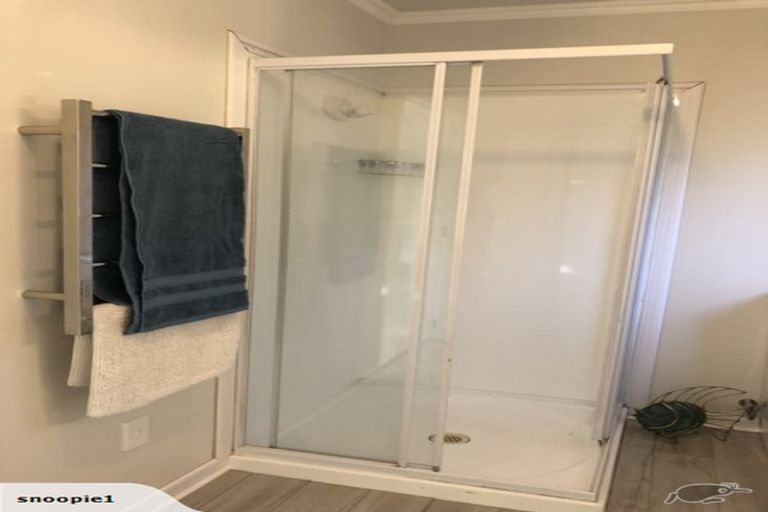 Photo of property in 100 Windmill Drive, Wainui, Silverdale, 0992