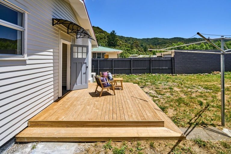 Photo of property in 8 Orewa Grove, Wainuiomata, Lower Hutt, 5014