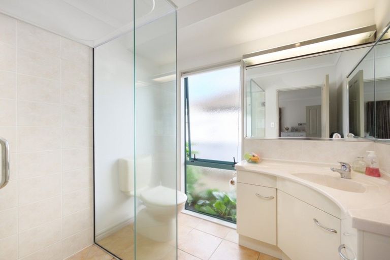 Photo of property in 24 Elderton Avenue, Pyes Pa, Tauranga, 3112