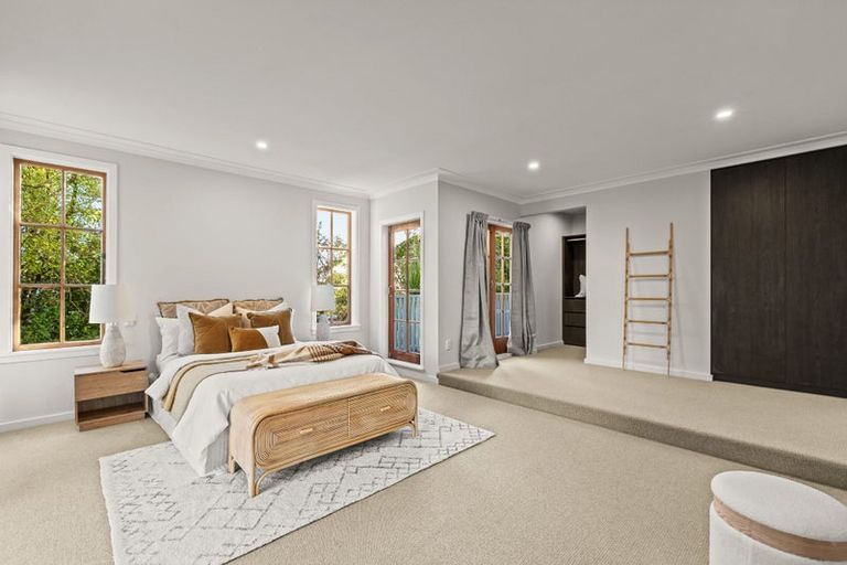 Photo of property in 77 Valley Road, Cashmere, Christchurch, 8022