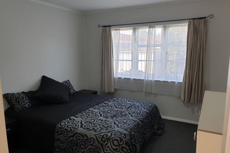 Photo of property in 16 Robinson Street, Foxton, 4814