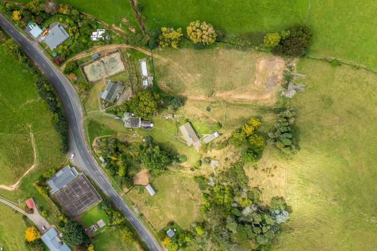 Photo of property in 1682 Ohura Road, Douglas, Stratford, 4392