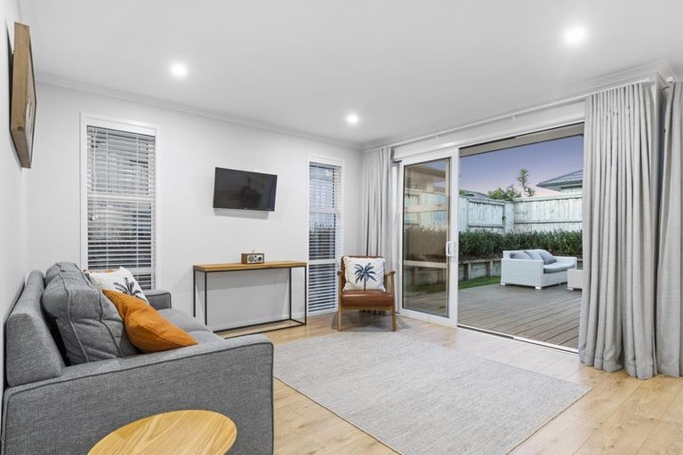 Photo of property in 24 Penetaka Heights, Pyes Pa, Tauranga, 3112