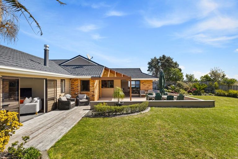 Photo of property in 175 Oaia Road, Muriwai, Waimauku, 0881