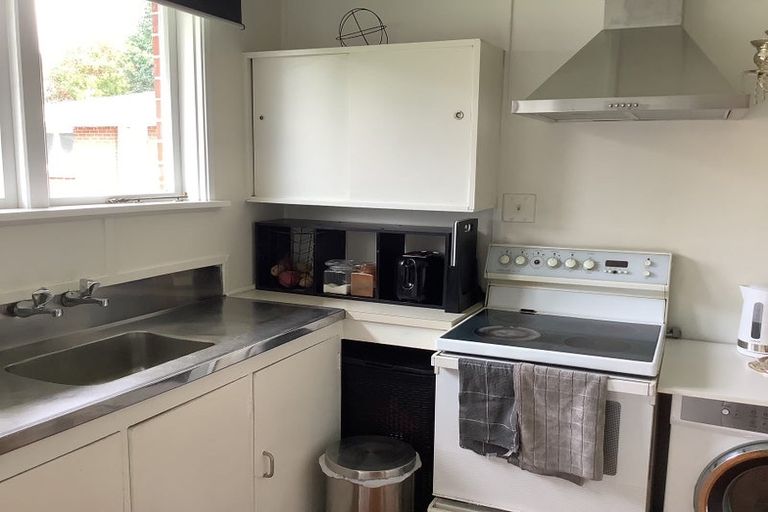 Photo of property in 1033b Fergusson Drive, Clouston Park, Upper Hutt, 5018