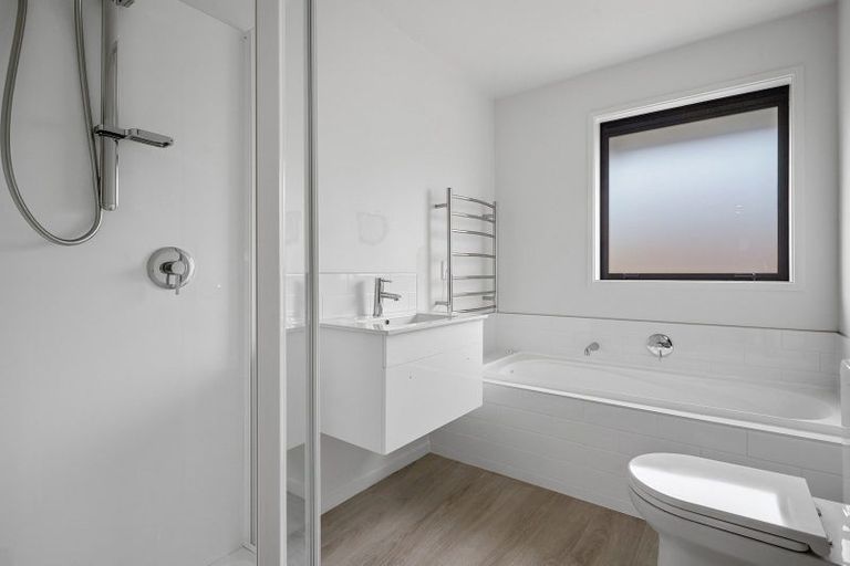 Photo of property in 82 Avanda Avenue, Rolleston, 7615