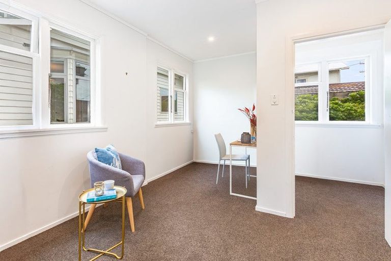 Photo of property in 3 Steyne Avenue, Plimmerton, Porirua, 5026