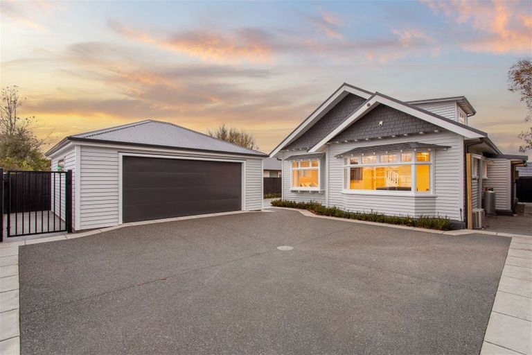 Photo of property in 102 Idris Road, Bryndwr, Christchurch, 8052