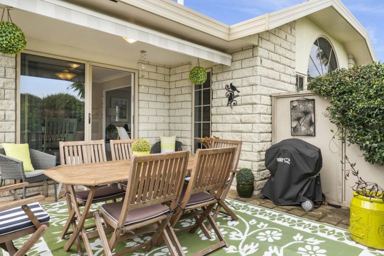 Photo of property in 6 Barbados Key, Papamoa Beach, Papamoa, 3118