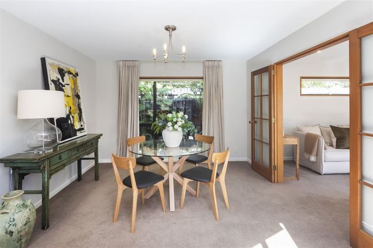 Photo of property in 71a Hamilton Avenue, Ilam, Christchurch, 8041