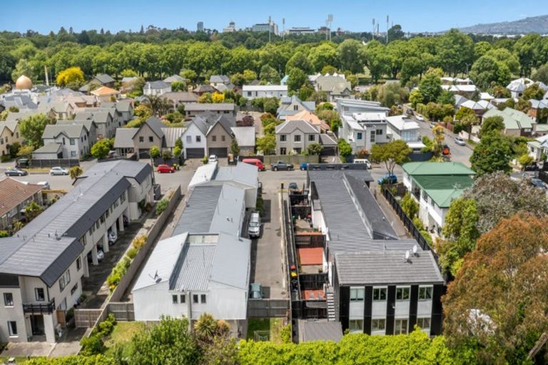 Photo of property in 5/27 Brockworth Place, Riccarton, Christchurch, 8011