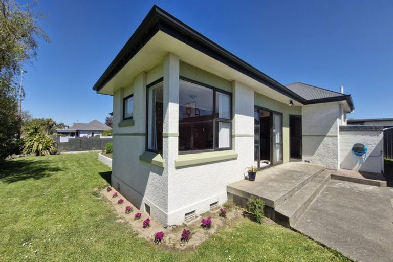 Photo of property in 42 Joseph Street, Waverley, Invercargill, 9810