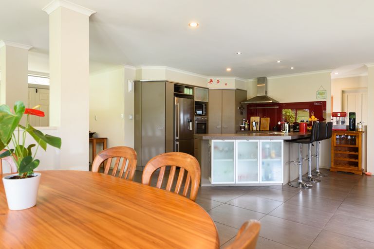 Photo of property in 21 Roger Guy Place, Welcome Bay, Tauranga, 3175