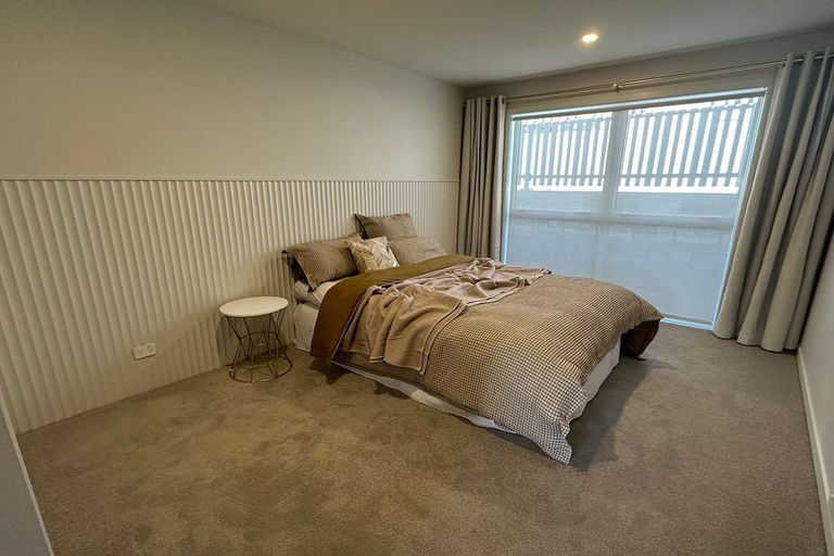 Photo of property in 21 Ruru Street, Waikanae, 5036