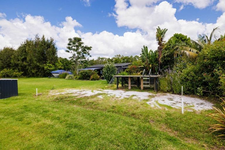 Photo of property in 118 Wiroa Road, Kerikeri, 0293