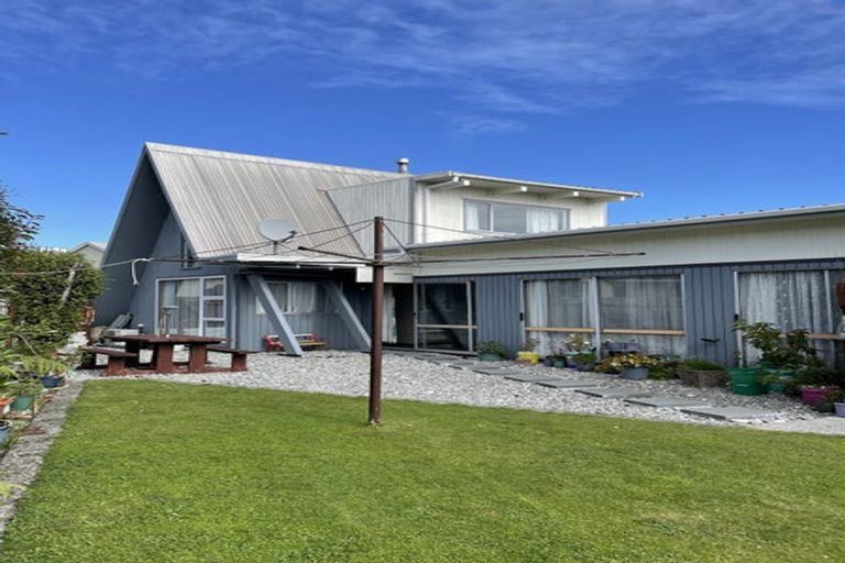 Photo of property in 172 Rolleston Street, Hokitika, 7810