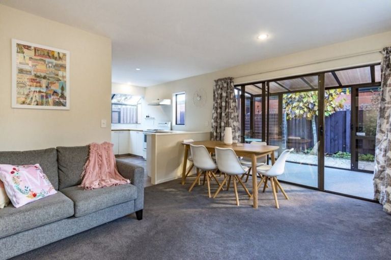 Photo of property in 16/415 Mairehau Road, Parklands, Christchurch, 8083