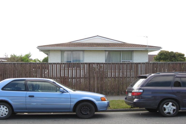 Photo of property in 1/5 Chadbury Street, Parklands, Christchurch, 8083
