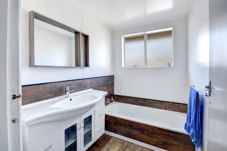 Photo of property in 1 Ashton Street, Mosgiel, 9024