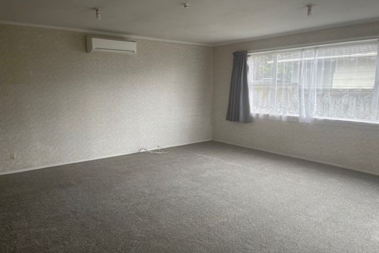 Photo of property in 4/15 Panama Road, Mount Wellington, Auckland, 1062