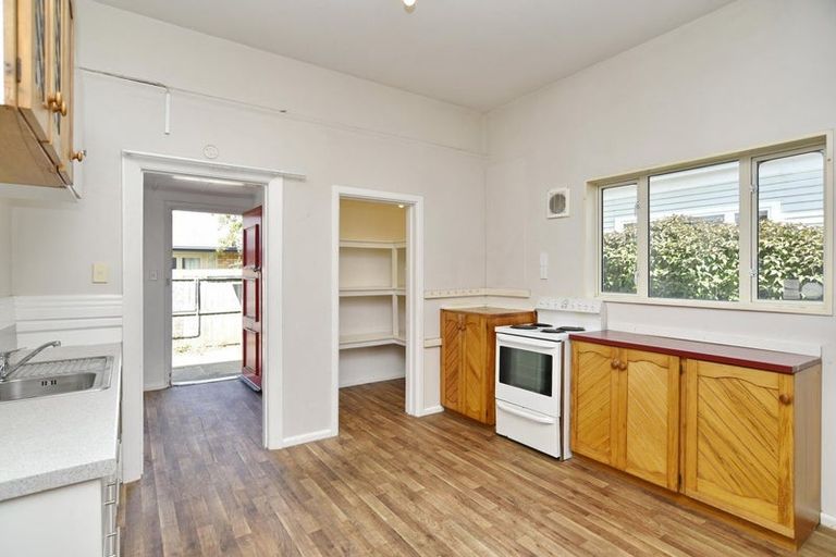 Photo of property in 70 Laurence Street, Waltham, Christchurch, 8023