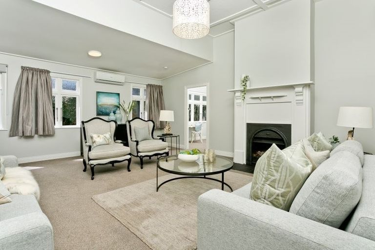 Photo of property in 19 Downer Access Road, Kaukapakapa, 0873