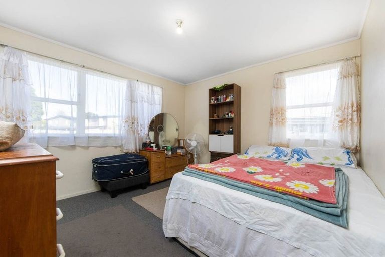 Photo of property in 27 President Avenue, Papakura, 2110