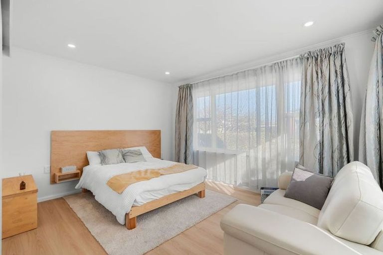 Photo of property in 126 Kendal Avenue, Burnside, Christchurch, 8053