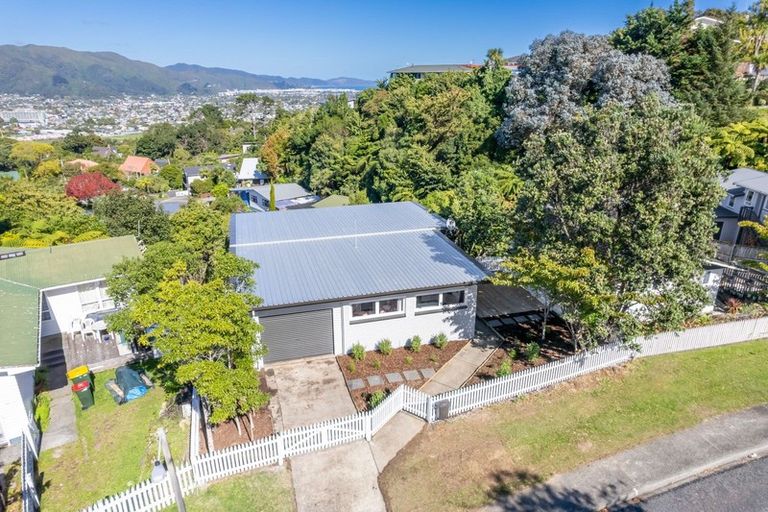 Photo of property in 21 Redvers Drive, Belmont, Lower Hutt, 5010