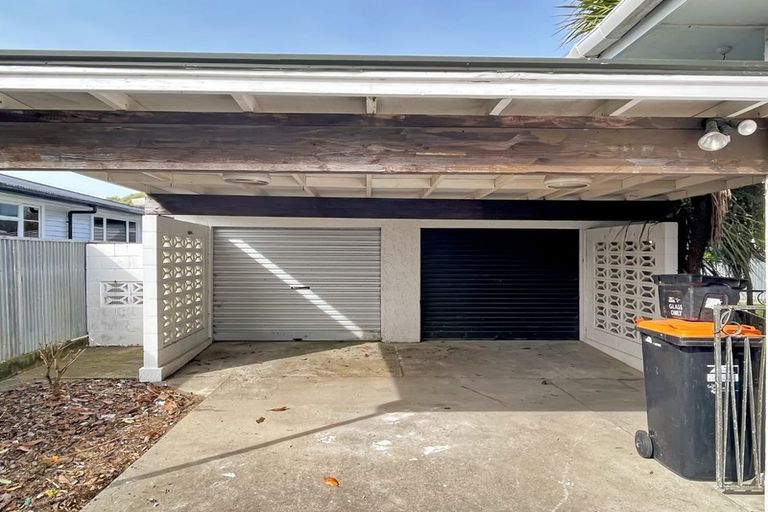 Photo of property in 4 Moray Place, Highbury, Palmerston North, 4412