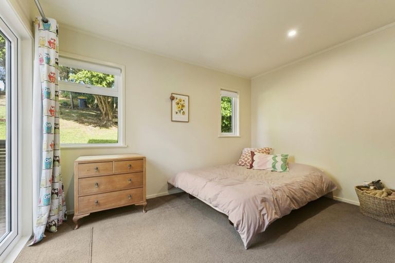 Photo of property in 261 Titirangi Road, Titirangi, Auckland, 0604
