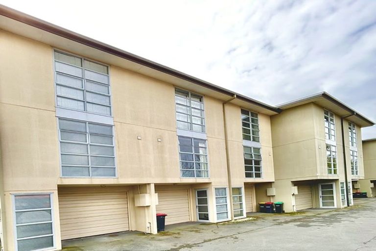 Photo of property in 6/440 Barbadoes Street, Edgeware, Christchurch, 8013