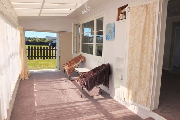 Photo of property in 48 Seabury Avenue, Foxton Beach, Foxton, 4815
