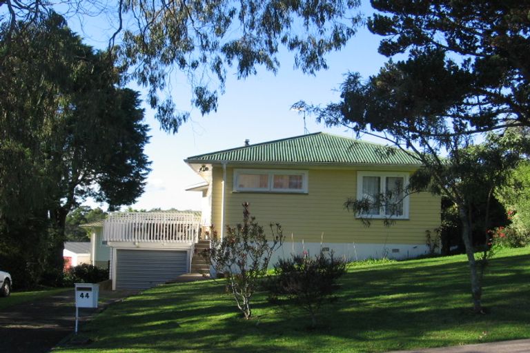 Photo of property in 44 Kashmir Road, Glen Eden, Auckland, 0602