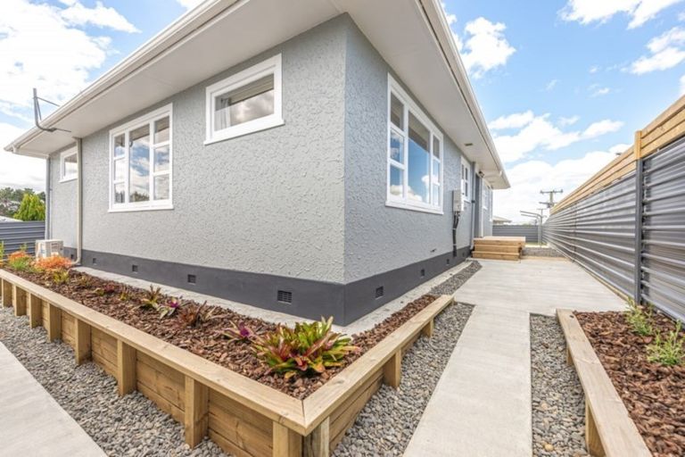 Photo of property in 6 Glenn Street, Castlecliff, Whanganui, 4501