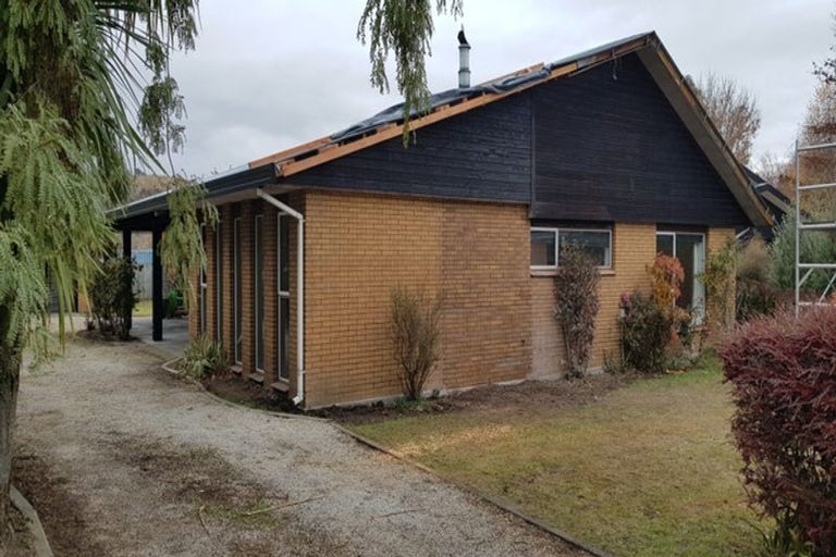 Photo of property in 8 Achray Street, Waiau, 7332