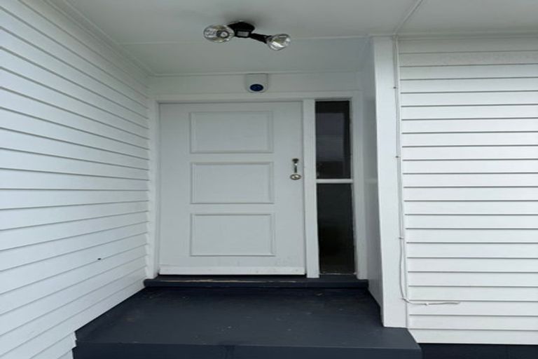 Photo of property in 8 Appleby Place, Mangere East, Auckland, 2024