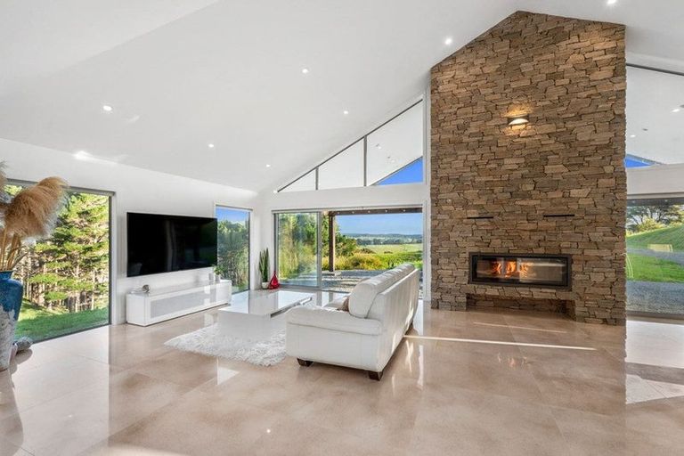 Photo of property in 132b Dormer Road, Waitoki, Helensville, 0875