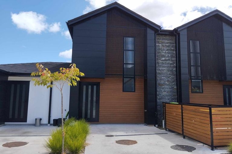 Photo of property in 4 Whakato Avenue, Kumeu, 0810