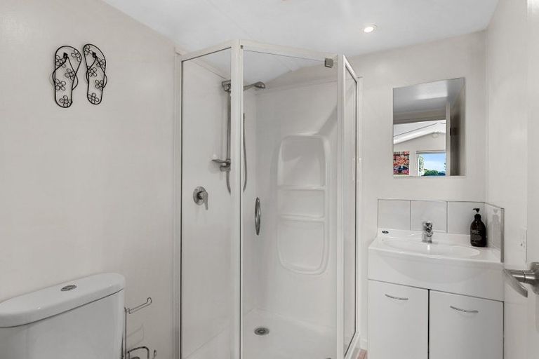 Photo of property in 70a Toorak Avenue, Avonhead, Christchurch, 8042