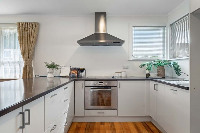 Photo of property in 48 Greenhaven Avenue, Opaheke, Papakura, 2113