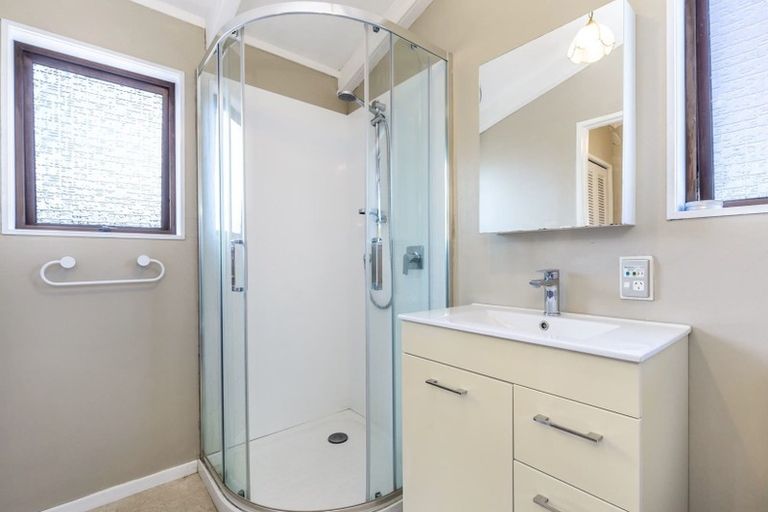 Photo of property in 1/9 Weka Road, Waipahihi, Taupo, 3330