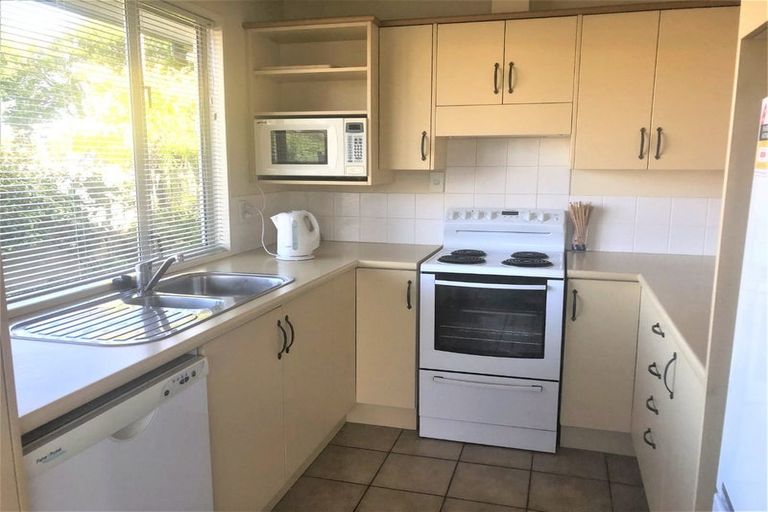 Photo of property in 2/1a Chalmers Street, Highfield, Timaru, 7910