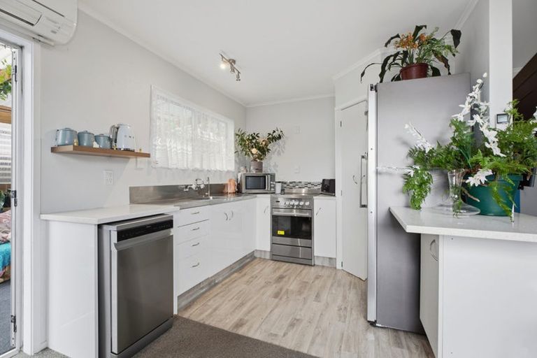 Photo of property in 211a Range Road, Papamoa Beach, Papamoa, 3118