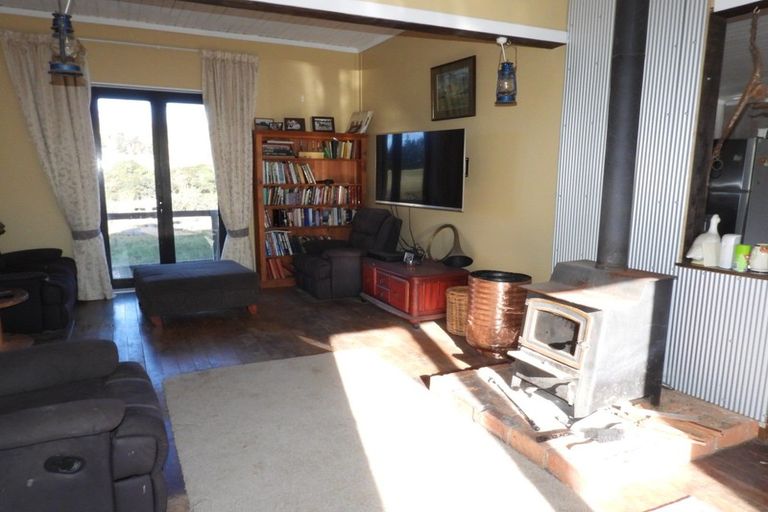 Photo of property in 2254 Herbert-hampden Road, Herbert, Oamaru, 9495