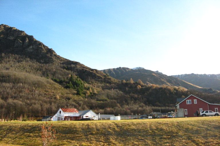 Photo of property in Butel Park, 18 Essex Avenue, Arrowtown, 9302