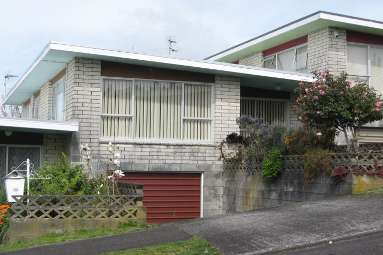 Photo of property in 2/57 Stafford Street, Waitara, 4320