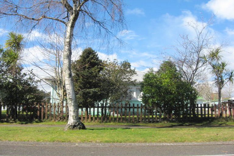 Photo of property in 185 Te Rangitautahanga Road, Turangi, 3334