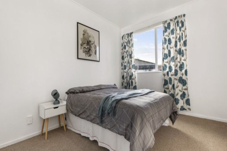 Photo of property in 1/18 Trimdon Street, Randwick Park, Auckland, 2105